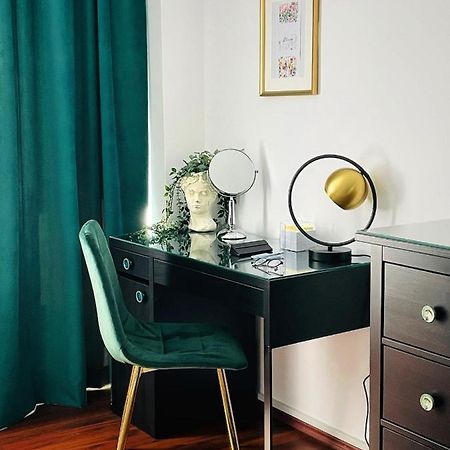 Madra Rentals Bucharest One 외부 사진